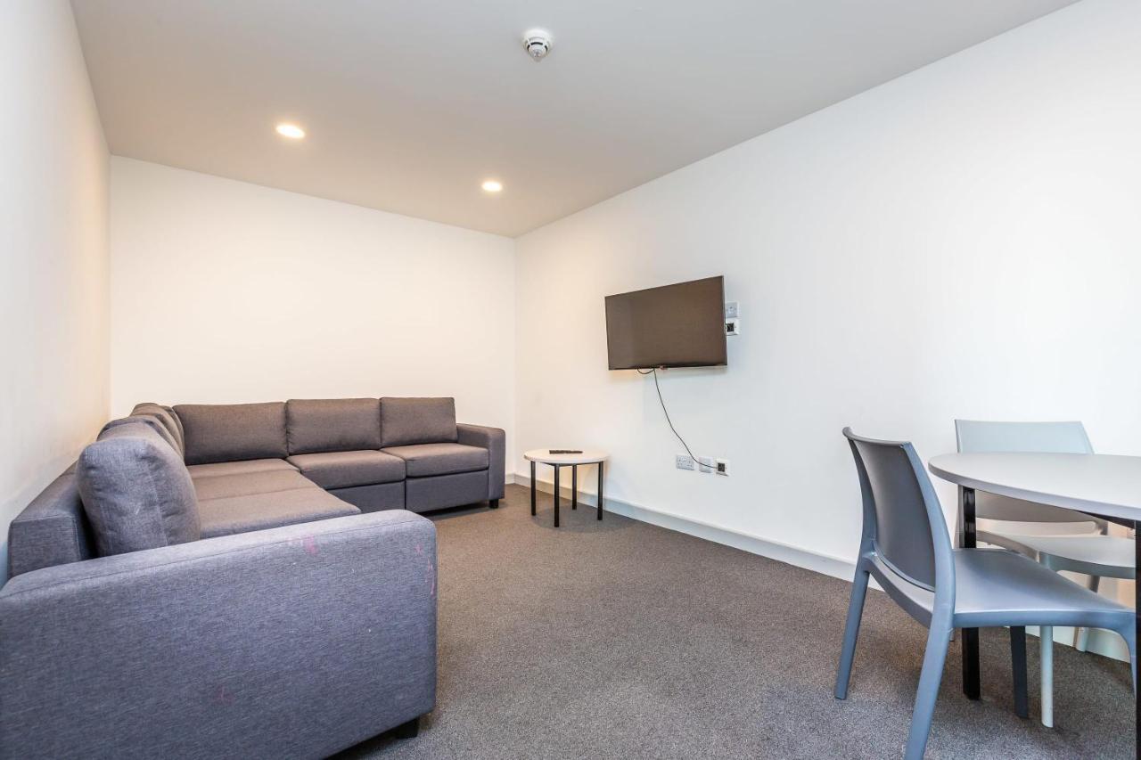 Ensuite Room With Shared Kitchen, Close To Centre Линкълн Екстериор снимка