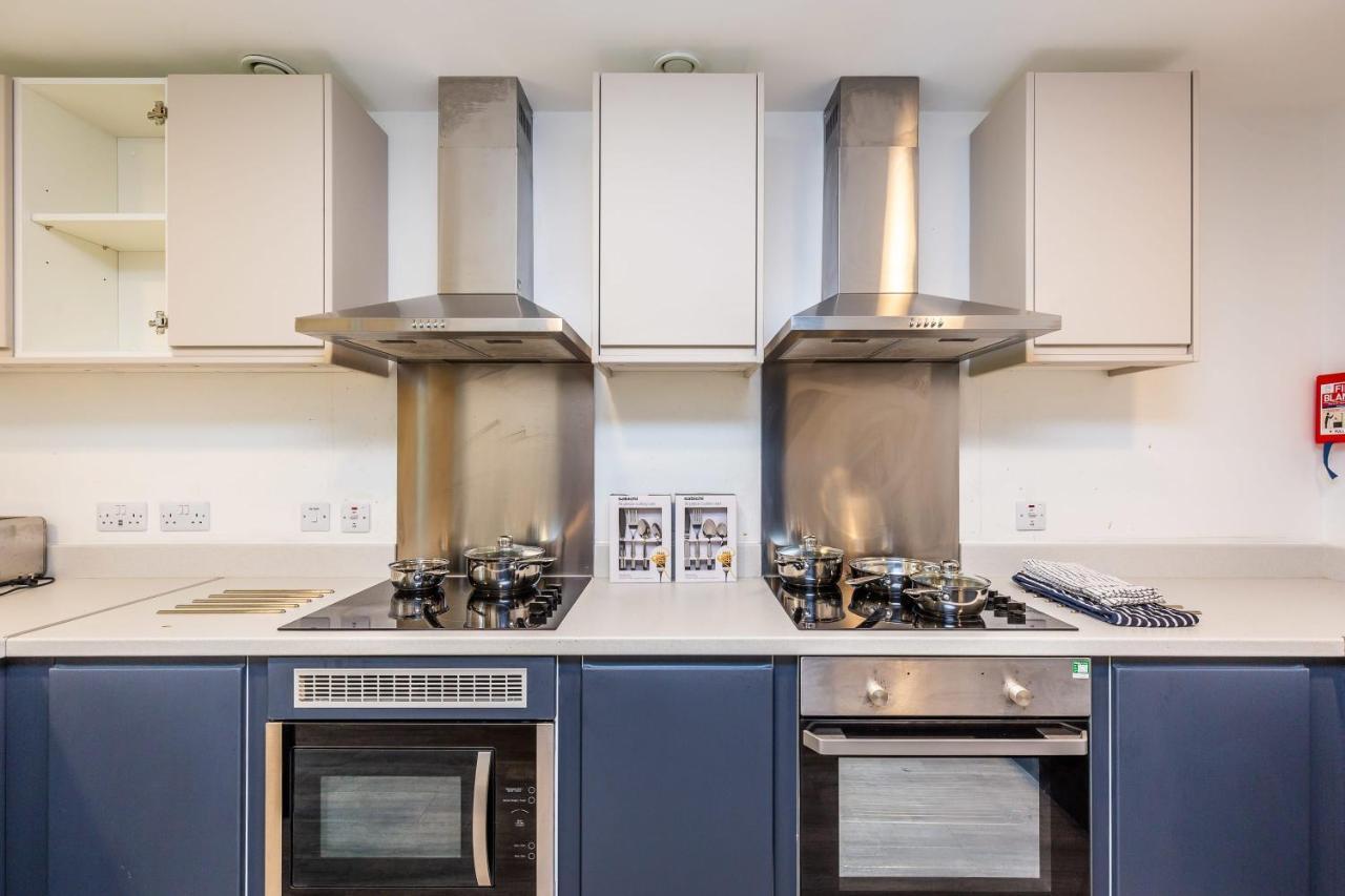 Ensuite Room With Shared Kitchen, Close To Centre Линкълн Екстериор снимка