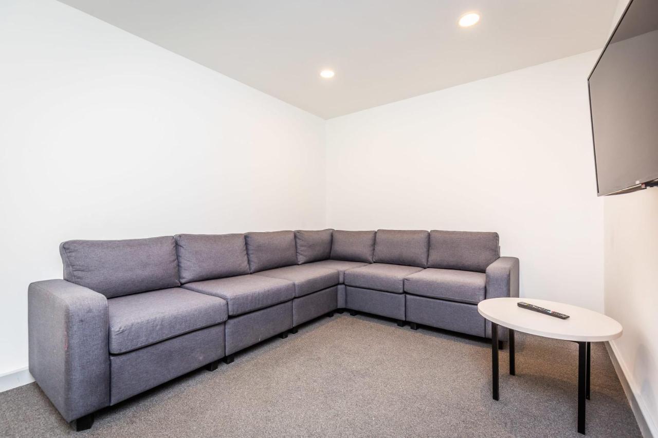 Ensuite Room With Shared Kitchen, Close To Centre Линкълн Екстериор снимка